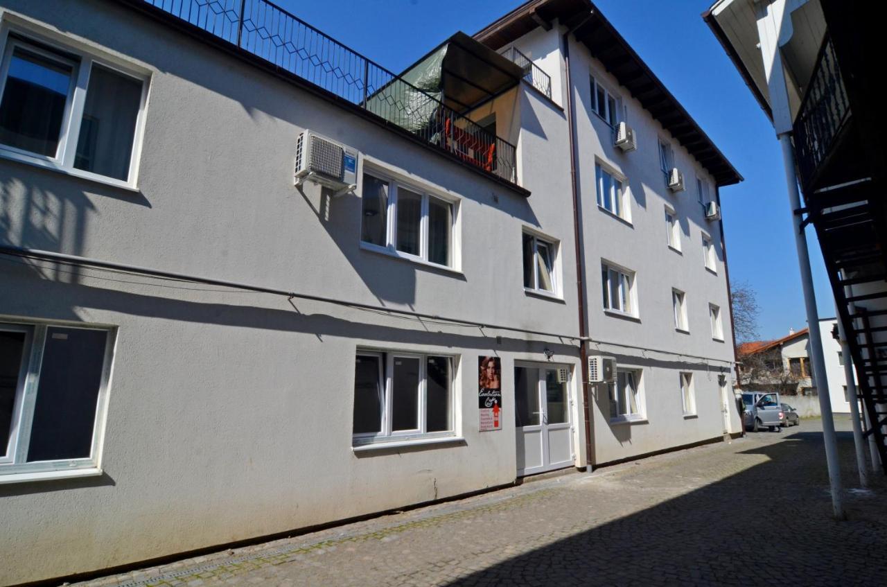 Apartament 1 Central Targu Mures Exterior photo